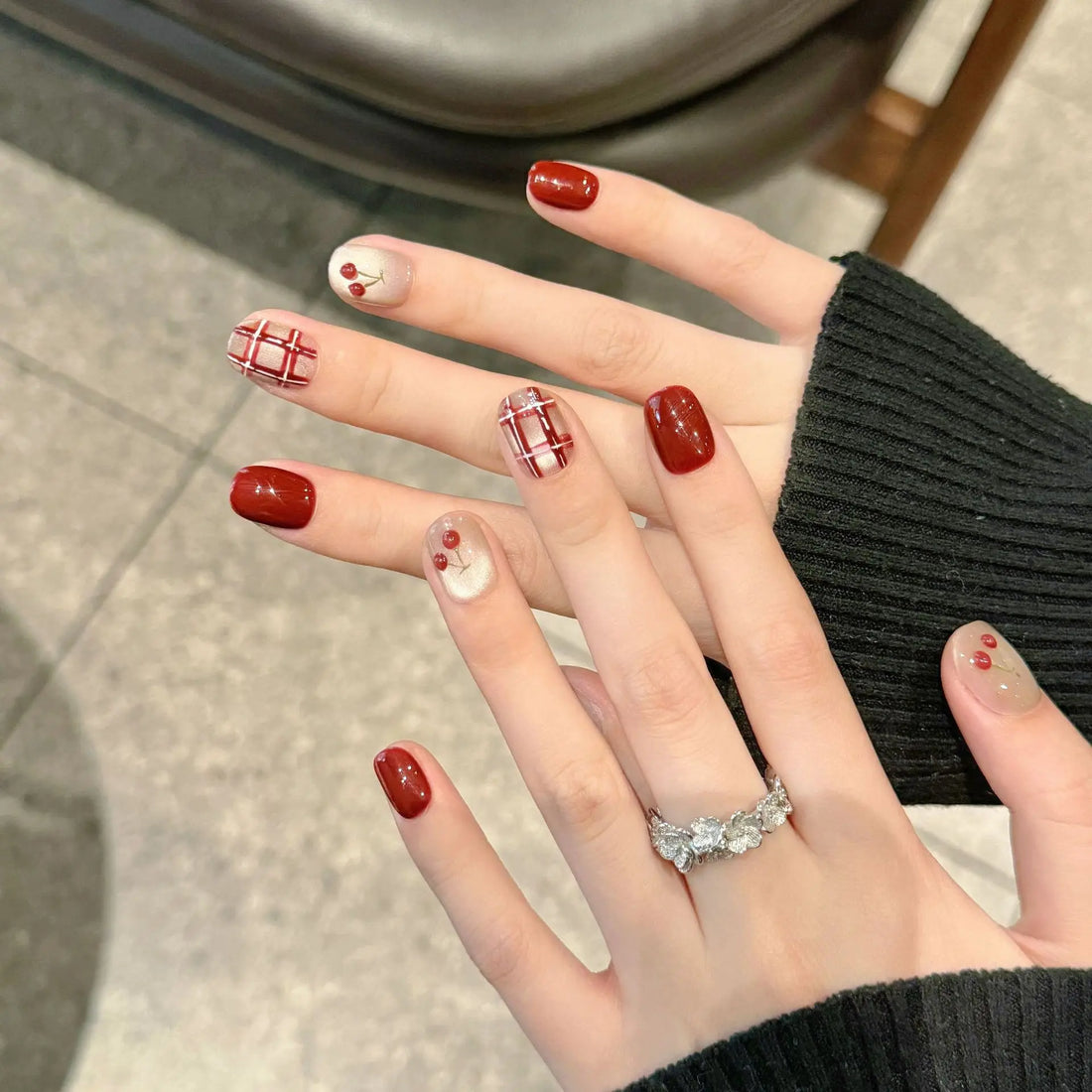 Handmade New Year Press on Nails Cute Red Cherry Short Round/Oval Fake Nails for Women Girl Wearable Glitter Cat Eye False Nails