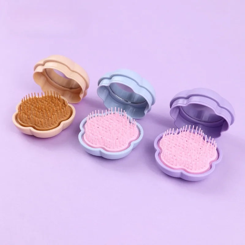 Multicolor Flower-Shaped Scalp Massager Brush with Lid - Soft Silicone Bristles Hair Washing Comb for Scalp Massage & Hair Care