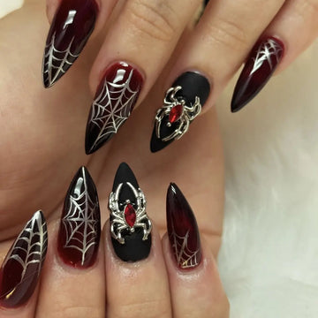 24pcs Sliver Spider Design Fake Nail Halloween Gothic Punk False Nail Tips Wearable European Heavy Metal Almond Press on Nails